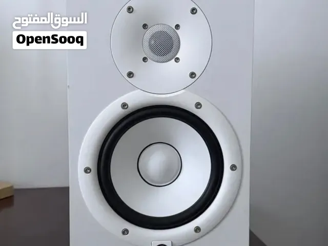 1 pc YAMAHA POWERED SPEAKER HS7i