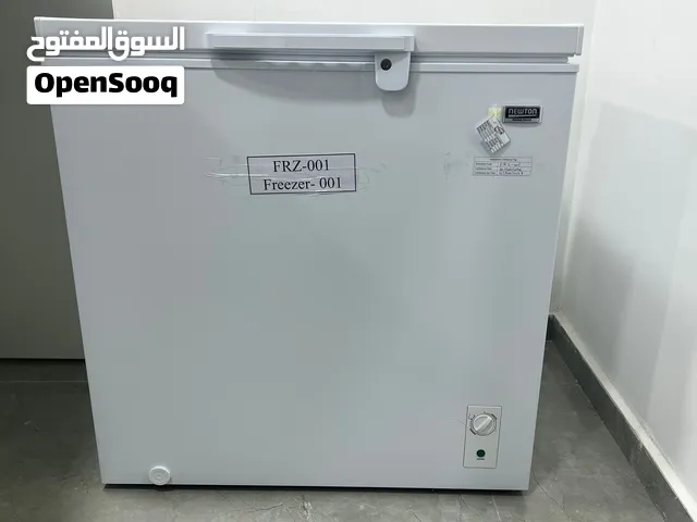 فريزر بطح جديد بدون كرتونه 200 لتر نيوتن موفر طاقة A+