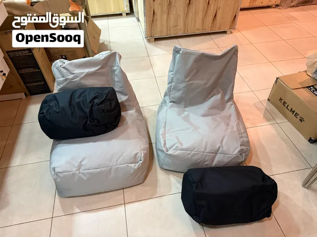 بنشات خشب زان ثقيل وطاولات و بين باغز وكراسي قش