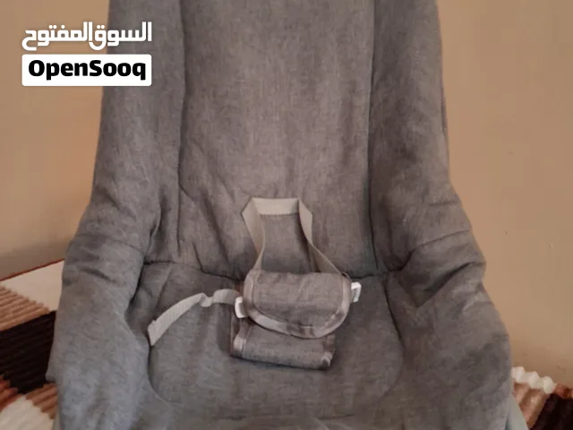 إثنين جلاسة ماركة جونيورز هزاز وثابت نوم وجلوس 6ريال للإثنين