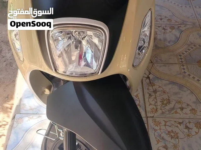 دراجة بوليسي طك جيس  بعدهة ماطايحه باكيت