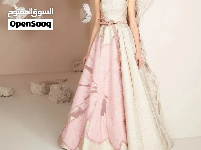 فستان Ornelys Couture فاخر جديد كليًا – لم يُلبس  المقاس: EU 36 / US 4