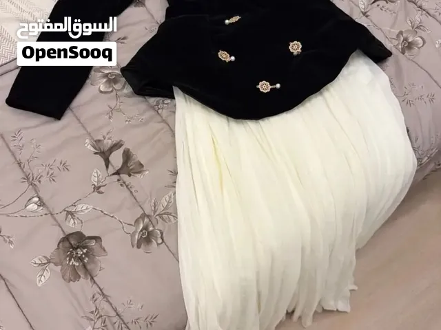 فساتي مقاس S و مقاس M-L