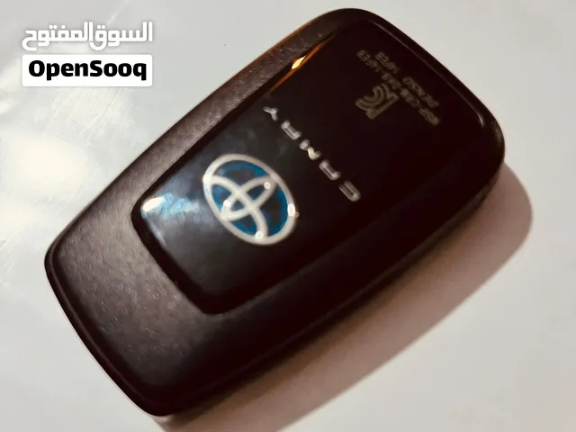 مفتاح تويوتا كامري 2023 جديد بحال الوكاله