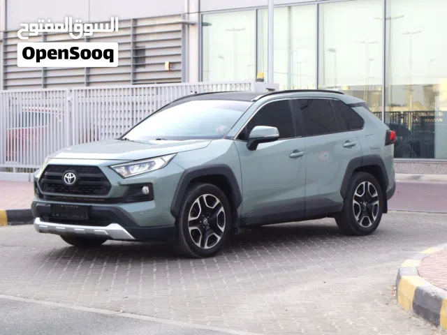 Toyota RAV4 2019 Gcc Adventure full options panoramic sunroof No1/1 original paint ,راف4 خليجي فل