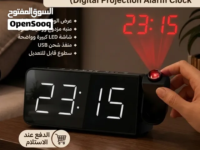 اختراع 2030 ساعة زكيه وبروجكتور في نفس الوقت
