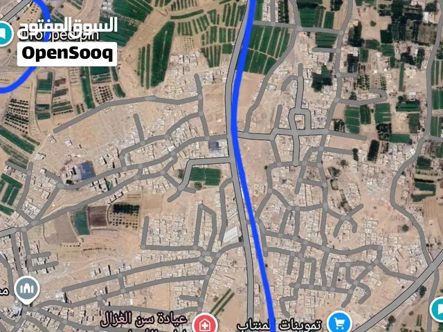 ارض حر واجهة عدني للبيع اللبنة ب3 مليون مواصلات وماء وكهرباء وكل الخدمات قريب لوسط صنعاء 10 دقايق