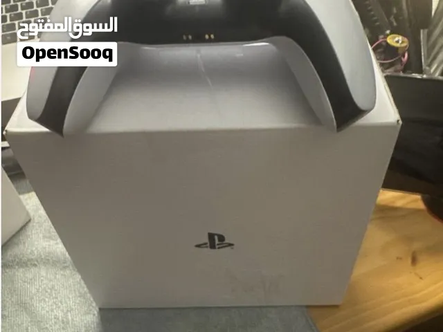 جهاز تحكم بلايستيشن 5 مستعمل يومين فقط