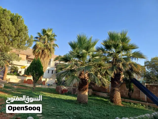 فيلا للبيع ببقين اول طربق الزبداني
