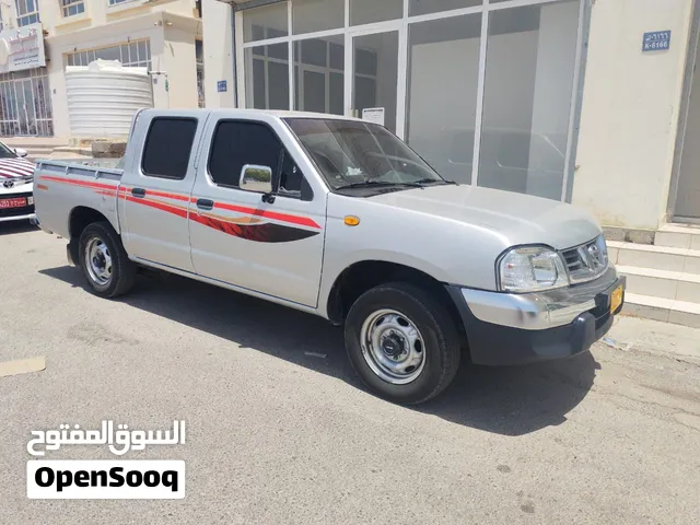 نيسان بيكاب دادتسن البيع