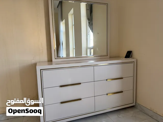 غرفة نوم مستعملة من هوم آر آس home r s مستعملة لأقل من سنتتين