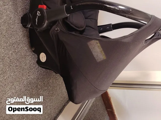 كارسيت اطفال للسيارة وكوت بنفس الوقت