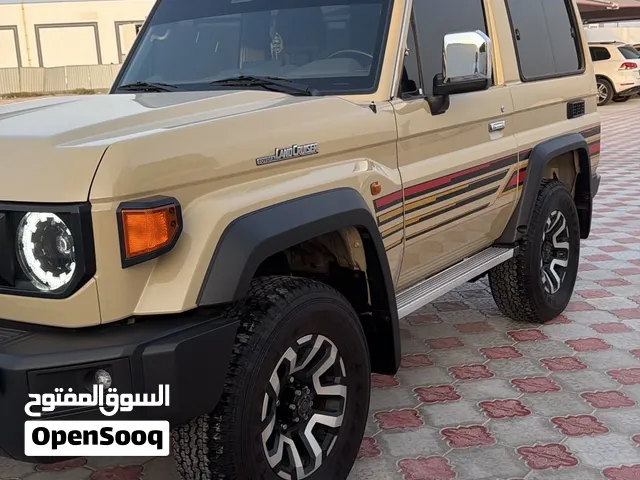 Used Toyota Land Cruiser in Abu Dhabi
