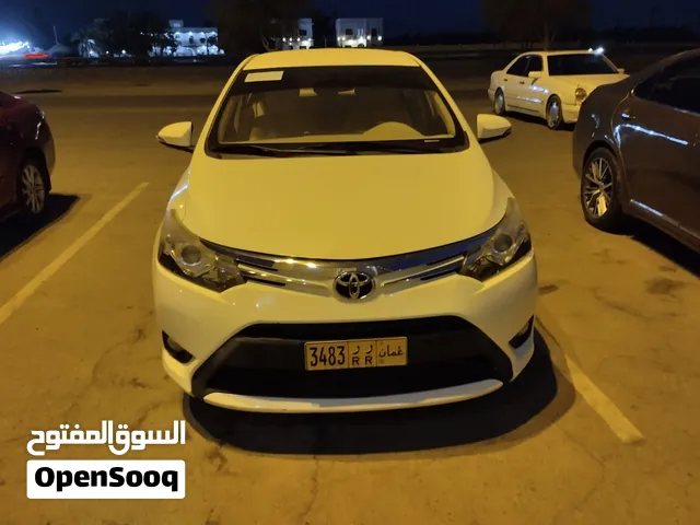 تويوتا يارس 2014