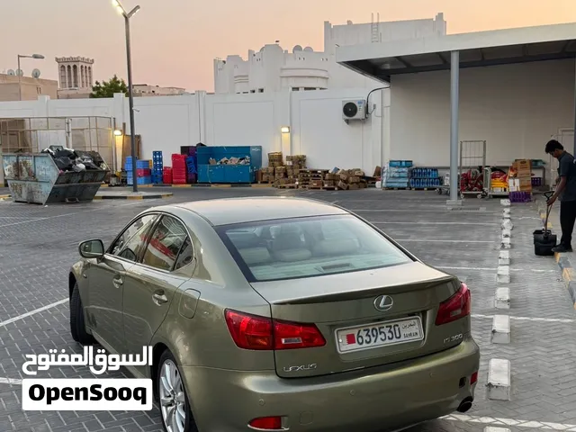 Used Lexus IS in Northern Governorate