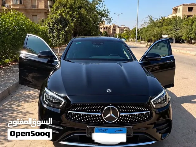 Mercedes-Benz E200 AMG — 2021
