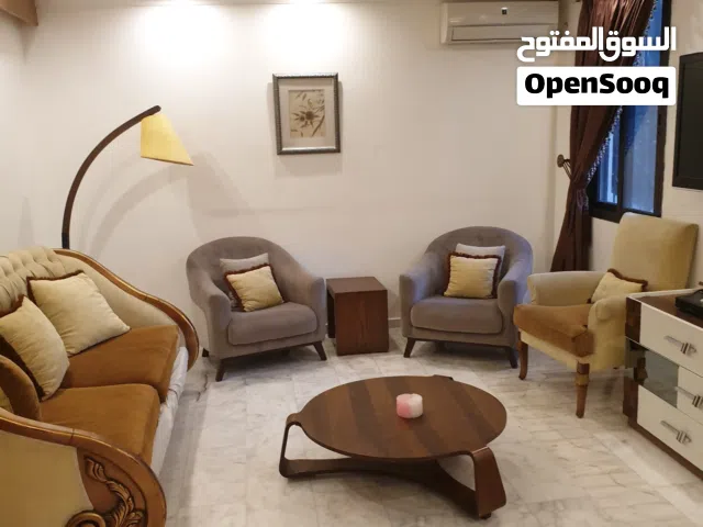 شقة فخمة مفروشة للايجار طرابلس الميناء مار الياس