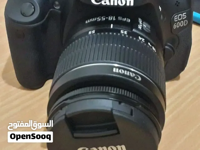 للبيع كاميرا كانون 600d خدمة 7% قاعدة شبه جديدة ماشاء الله