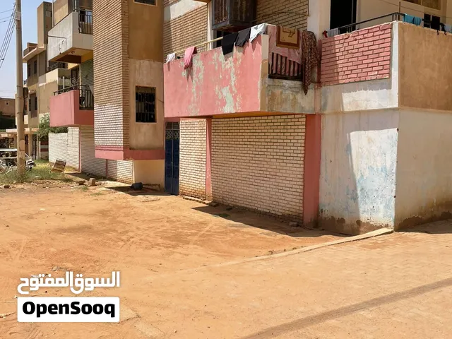 منزل في الطائف الخرطوم مساحه الارض 600