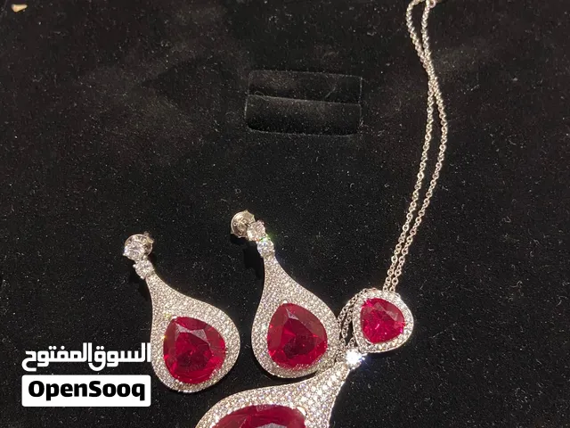 طقم مجوهرات من فتيحي