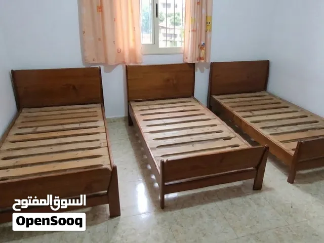 3 سراير للبيع فردية مساحة 210*115