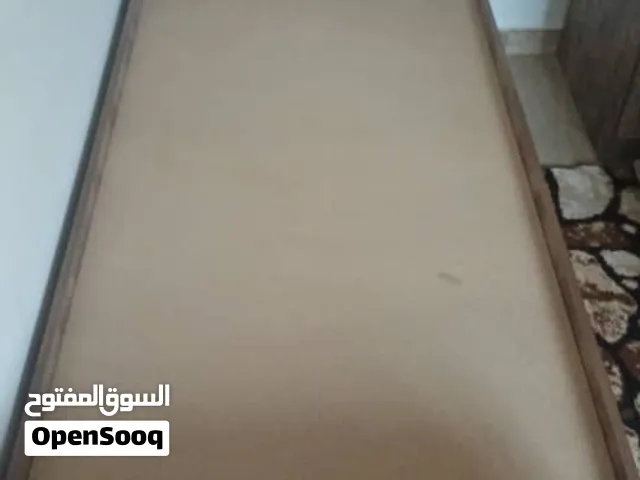 سرير فردي بالفراش 150 من غير فراش 100
