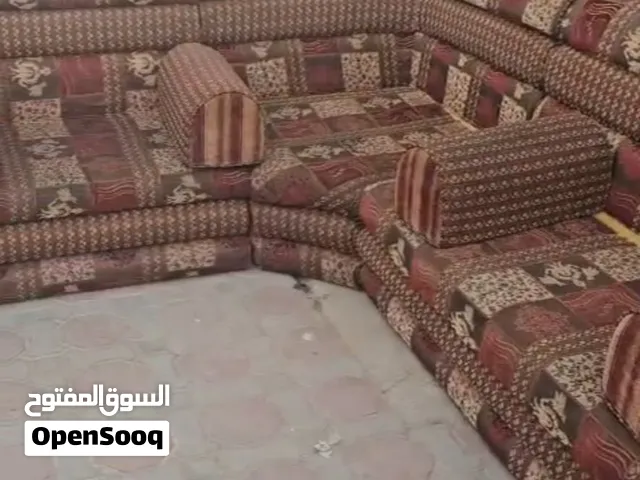 جلسة للبيع