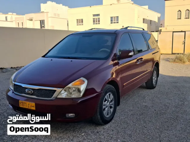 كيا کارنفال KIA CARNIVAL