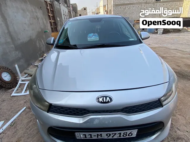 كيا ريو موديل 2018وارد امريكي هشباك ستيشن سياره جديده