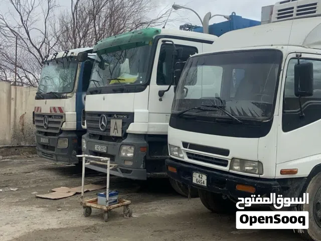 كابسات (ضاغطات) نفايات للأيجار