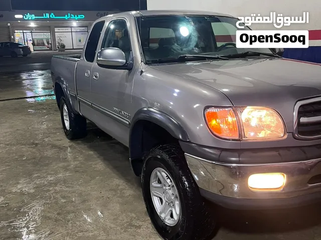 تيوتا تندرا 2002