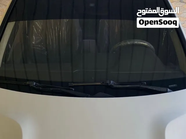 مورسدس للبيع موديل 2012