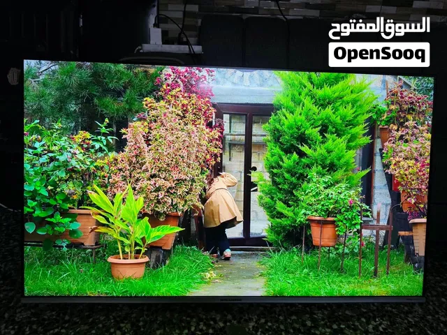فرصة ذهبية! شاشة 55 إنچ بمواصفات جبّارة تريد شاشة حديثة بمواصفات قوية وسعر مميز؟