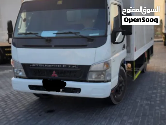 3 ton chiller truck with tail lift for rent in abu dhabi