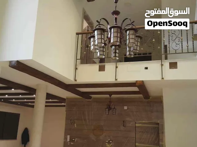 كرانيش وديكورات خشبية فاخرة للتصفية بأسعار مغرية Premium Cornices & Wooden Decorations - CLEARANCE