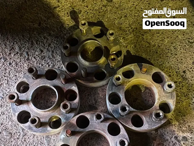 سبيسرات للبيع 40 4 حبات