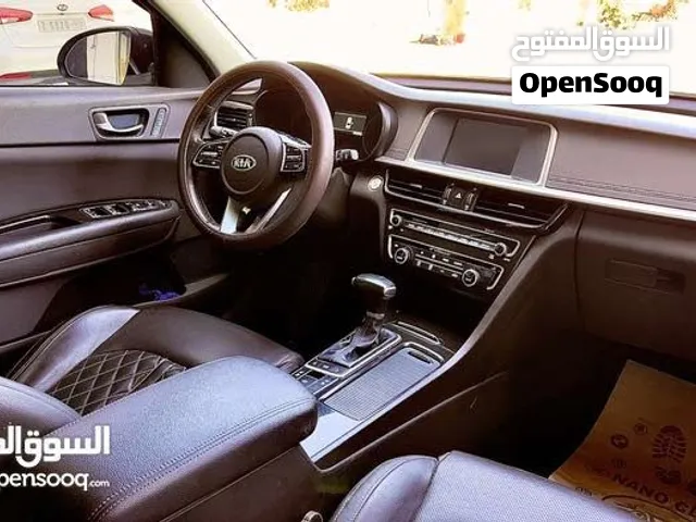 كيا أوبتما -  مميزة جداً وبحالة الوكالة حبة مميزة
