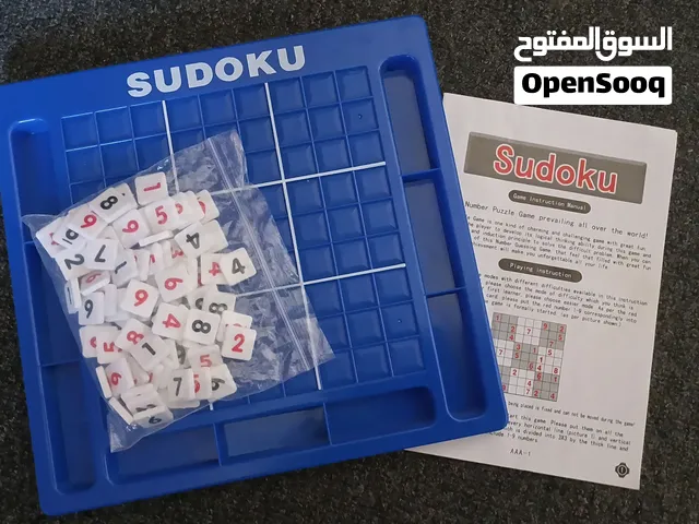مجموعة العاب متنوعة للبيع عددها 12( الالعاب ممتازة و بأفضل حالة مع جميع القطع)