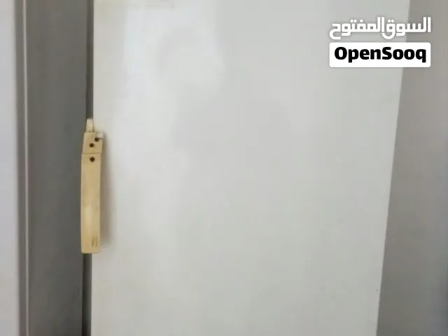 فريزر بيكو بحاله جيده
