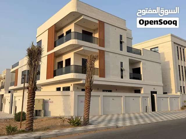 للبيع فيلا فاخرة في العاليةتتكون من مجلس وصالة و7 غرف نوم ماستر مع خزائن ومطبخ مجهز بالكامل