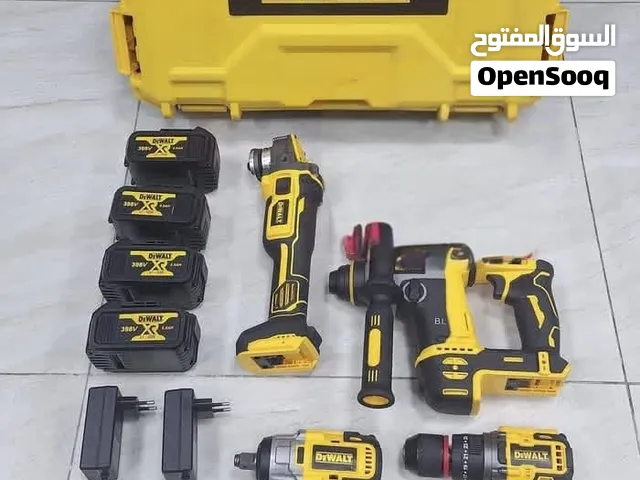 4 In 1 Box - DeWalt 398V
