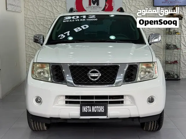 Nissan Pathfinder 2012