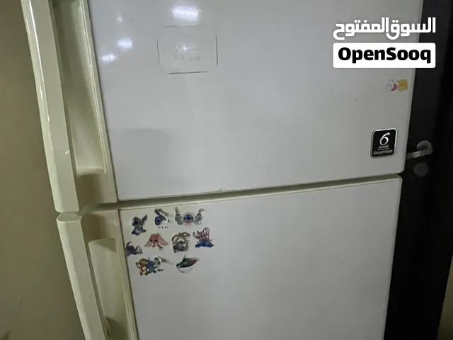 ثلاجه مستعمله بحاله الوكاله 360L التبريد جيد جدااا السعر 450 قابل للتفاوض