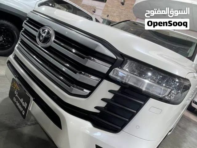 لاندكروزر GXR 2023