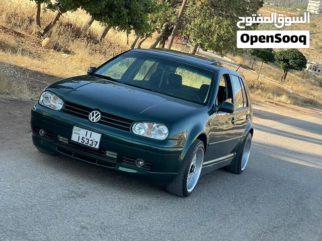 للبيع سيارة مميزة