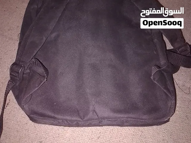 حقيبه سوداء
