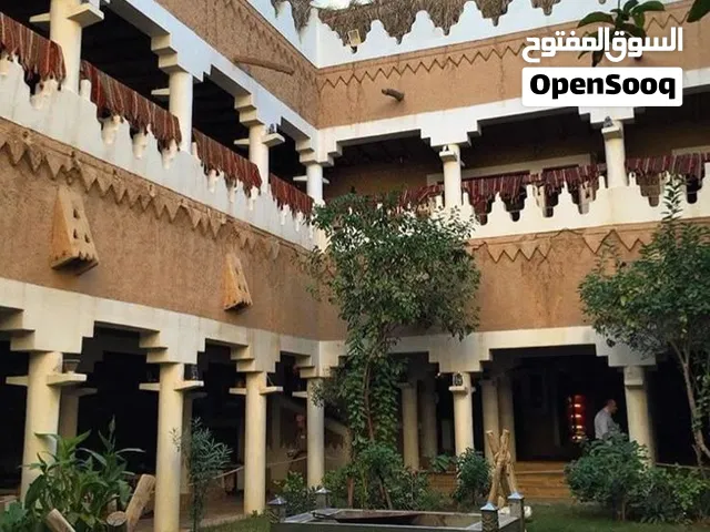 بناء وترميم بيوت الطين التراثية النجدية