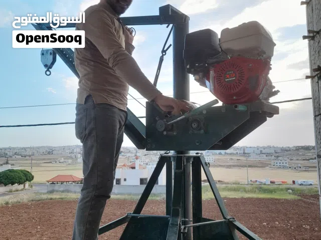 ونش صرصور لرفع مواد البناء