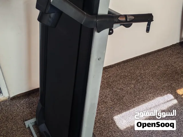 جهاز مشي رياضي
