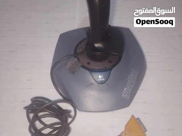 عصا تحكم ويد للالعاب الإلكترونية والجهاز الكومبيوتر والبلاي ستيشن